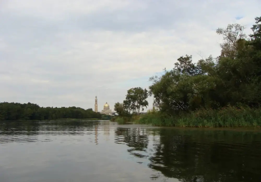 Jezioro Licheńskie: wyjątkowe miejsce na relaks i aktywny wypoczynek