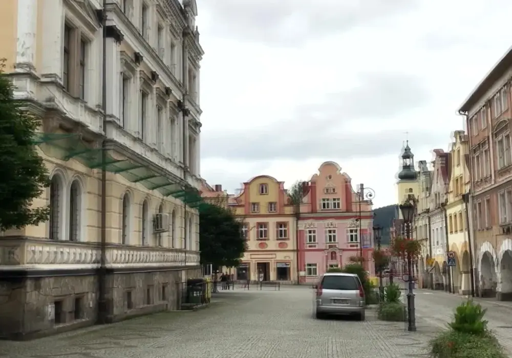 Czy rynek w Lądku Zdroju to naprawdę serce uzdrowiska? Oto fakty