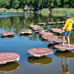 Jezioro Łoniewskie - raj dla miłośników wypoczynku nad wodą w Wielkopolsce