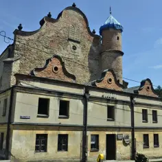 Czy synagoga w Lesku to klejnot Bieszczad? Odkrywamy jej sekrety