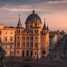 Główna ulica Łodzi: Przewodnik po atrakcjach