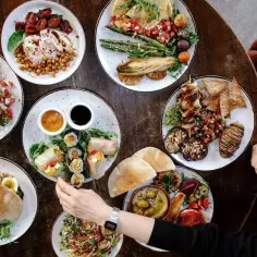 Gdzie zjeść w Łodzi? Oto 5 zaskakujących restauracji wegańskich