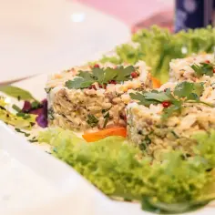 Co warto zjeść w Zagrodzie Śledziowej? Analizujemy menu dla Ciebie