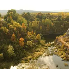 Czym zaskoczą Cię Góry Świętokrzyskie? 5 ukrytych atrakcji regionu