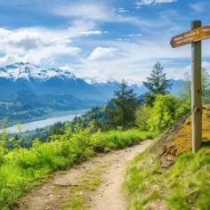 Gdzie wyjechać na majówkę? Spędź wolne dni aktywnie i na łonie natury!